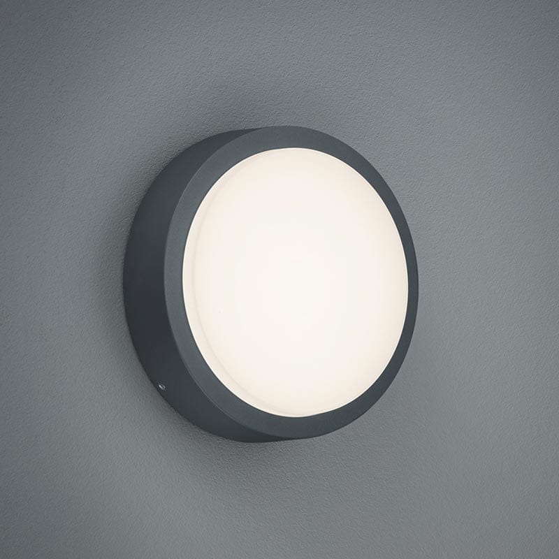 Wall-mounted outdoor LED light BREG