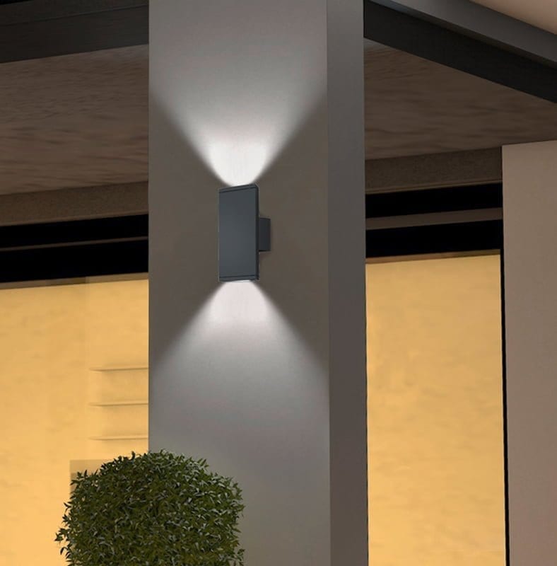 Wall-mounted LED outdoor lamp Colorado