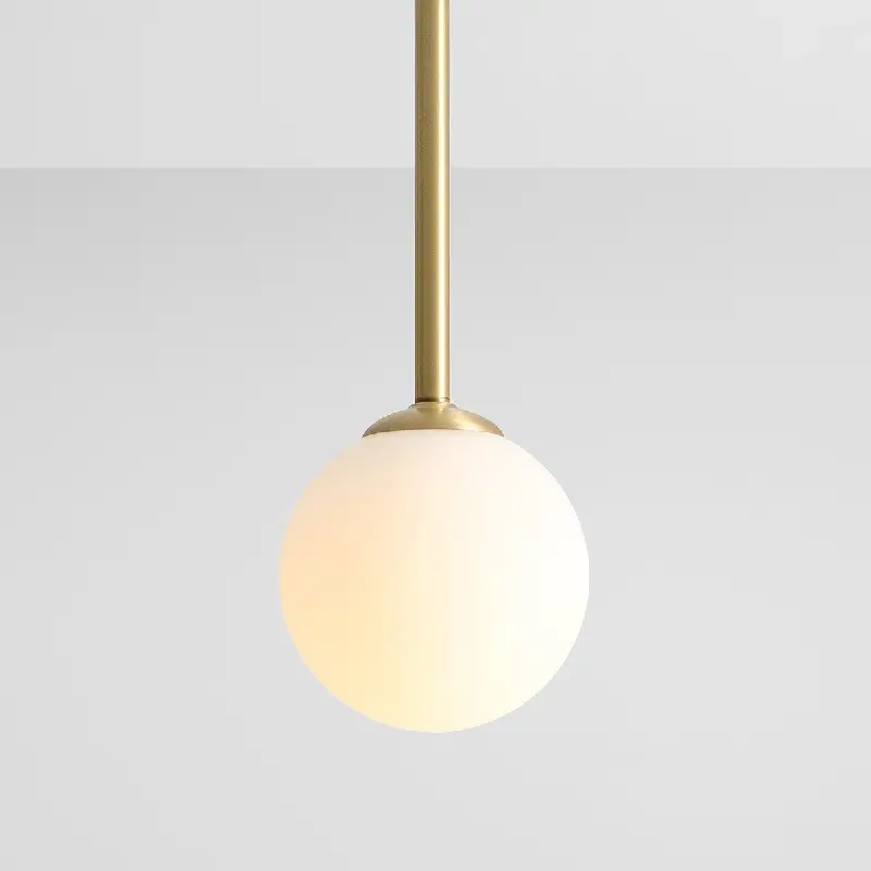Pinne Short ceiling lamp in brass color